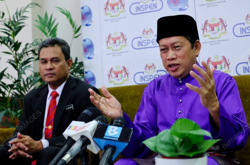 DATUK SERI AHMAD MASLAN