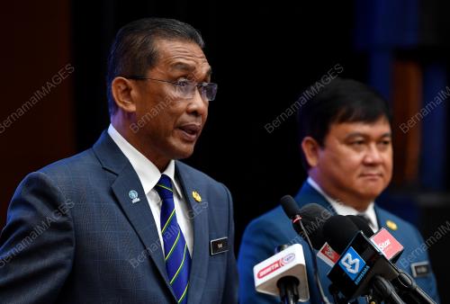 DATUK SERI TAKIYUDDIN HASSAN