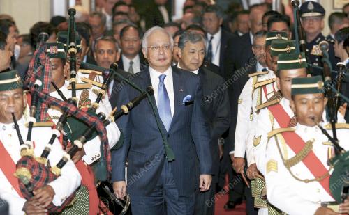 DATUK SERI NAJIB TUN ABDUL RAZAK