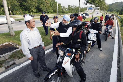 JABATAN KESELAMATAN JALAN RAYA