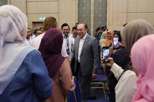 DATUK SERI ANWAR IBRAHIM