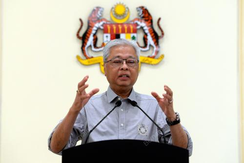 DATUK SERI ISMAIL SABRI YAAKOB