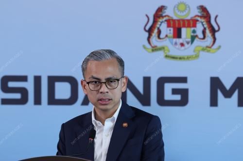 DATUK FAHMI FADZIL
