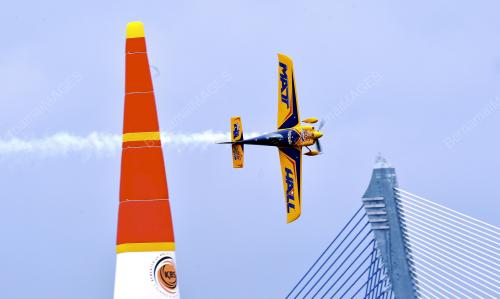 PTJ04_17052014_AIR_RACE