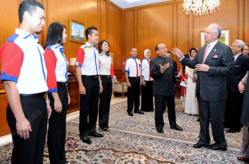 DATUK SERI NAJIB TUN RAZAK