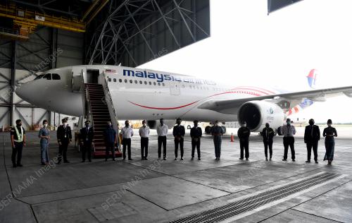 PESAWAT MALAYSIA AIRLINE