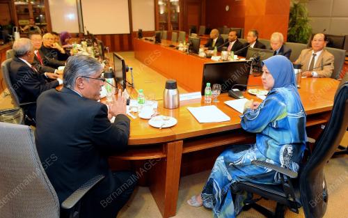 PTJ04_18012012_SPRM