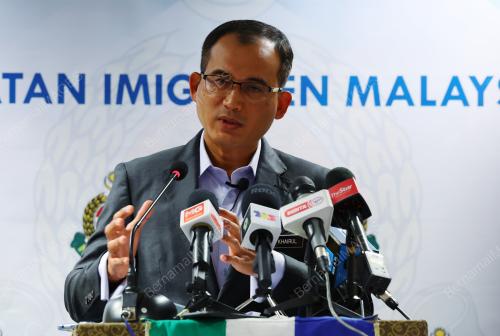 DATUK SERI KHAIRUL DZAIMEE DAUD