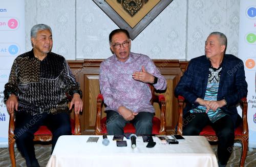 DATUK SERI ANWAR IBRAHIM