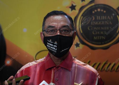 DATUK ROSOL WAHID