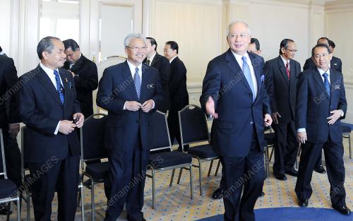 DATUK SERI NAJIB TUN RAZAK