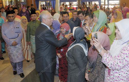PTJ04_18092012_MOF_RAYA_2