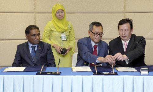 PTJ04_19042013_NFC