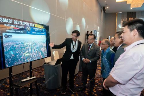 DATUK SERI ALEXANDER NANTA LINGGI