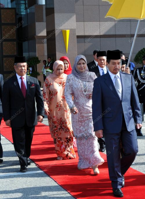 TUANKU MIZAN ZAINAL ABIDIN