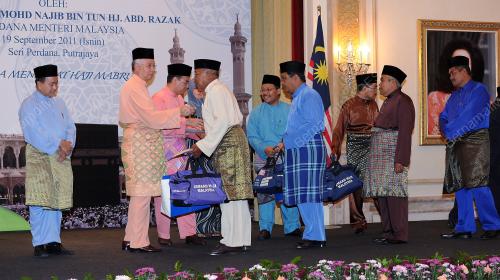 DATUK SERI NAJIB TUN RAZAK
