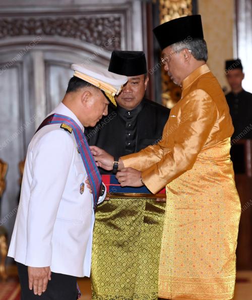 PTJ04_19112019_AGONG_BN201911117213