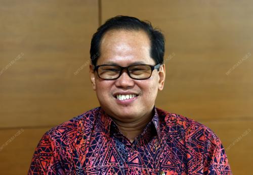 DR MOHD AZAM AHMAD