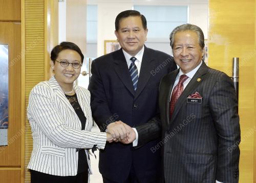 PTJ04_20052015_ROHINGYA