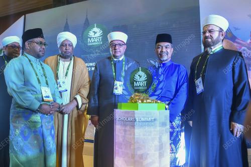 DATUK SERI JAMIL KHIR BAHAROM