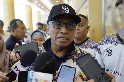 TAN SRI SHAMSUL AZRI ABU BAKAR