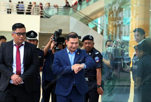 RAFIZI RAMLI