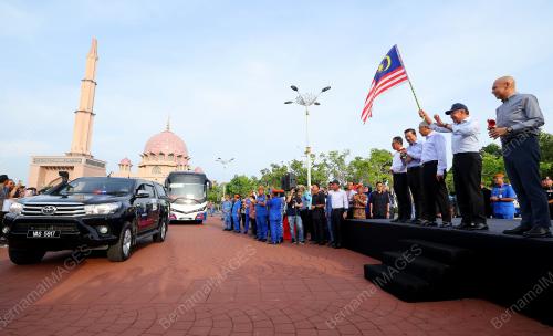 DATUK SERI ANWAR IBRAHIM