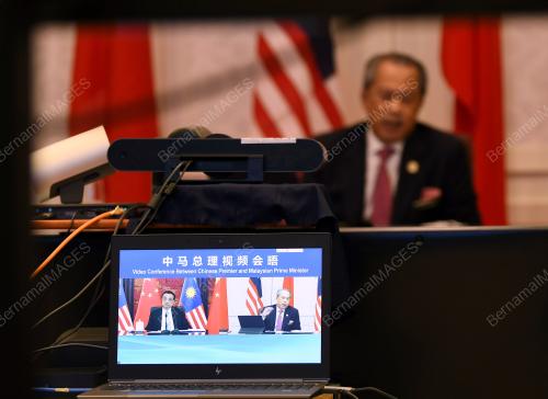 TAN SRI MUHYIDDIN YASSIN