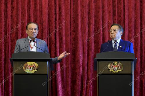 DATUK SERI ANWAR IBRAHIM