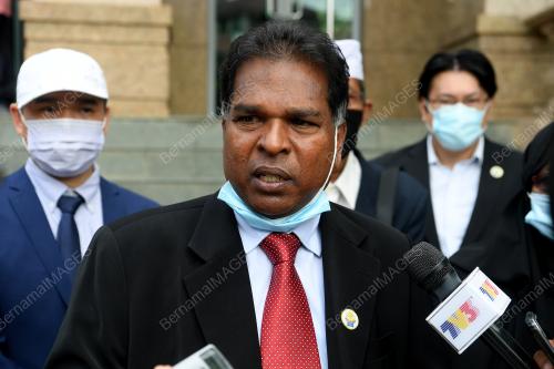 DATUK MOHD FIRDAUS ABDULLAH
