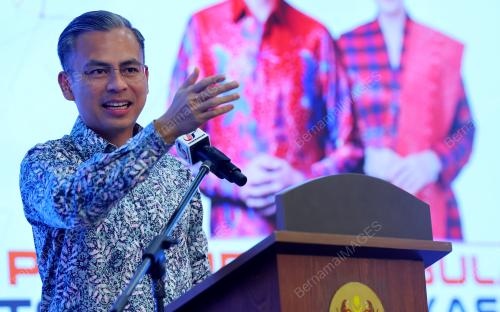 FAHMI FADZIL