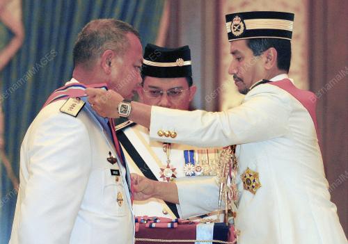 TUANKU MIZAN ZAINAL ABIDIN