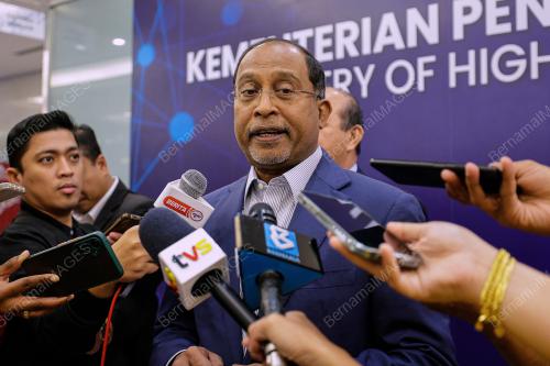 DATUK SERI DR ZAMBRY ABDUL KADIR