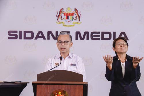DATUK FAHMI FADZIL