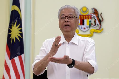 DATUK SERI ISMAIL SABRI YAAKOB