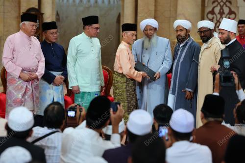 DATUK SERI ANWAR IBRAHIM