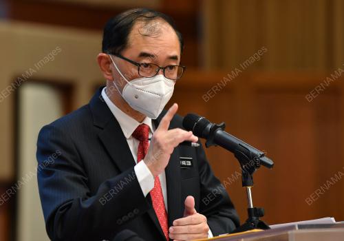 DATUK DR MAH HANG SOON