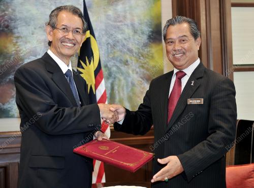 TAN SRI MUHYIDDIN YASSIN