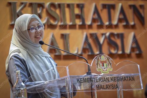 DR ZALIHA MUSTAFA