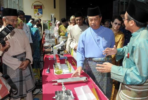 TAN SRI MUHYIDDIN YASSIN