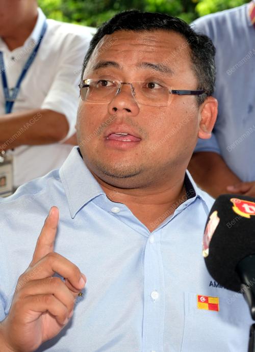 DATUK SERI AMIRUDIN SHARI