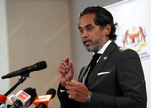 KHAIRY JAMALUDDIN ABU BAKAR