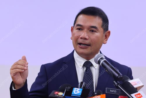 MOHD RAFIZI RAMLI