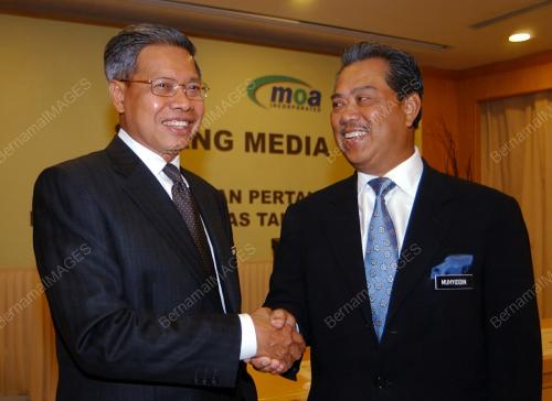 MUSTAPA MOHAMED