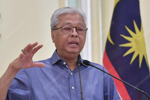 DATUK SERI ISMAIL SABRI YAAKOB