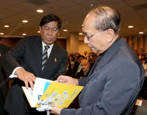 DATUK SERI DR RAIS YATIM