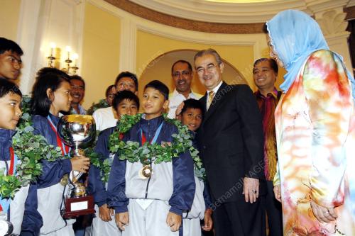 ABDULLAH AHMAD BADAWI