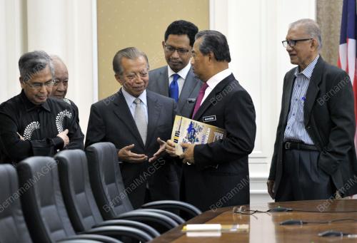 PTJ04_24072014_SIJIL
