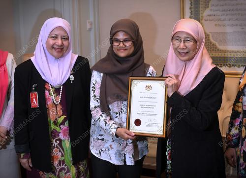PTJ04_24072018_ANUGERAH