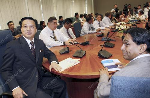 LIOW TIONG LAI